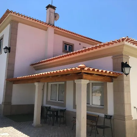 Bed & Breakfast Solar Da Serra-guesthouse Mangualde