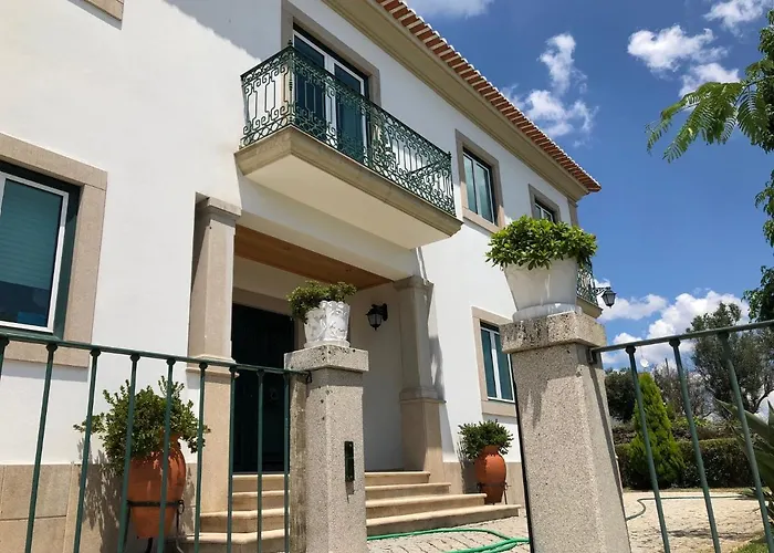 Solar Da Serra-guesthouse * Mangualde